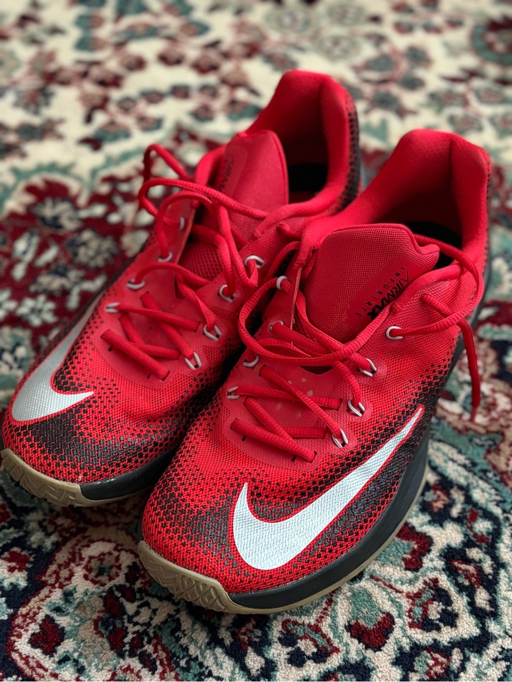 Nike Air Max Infuriate Low 'University Red' basketball shoes, size 12